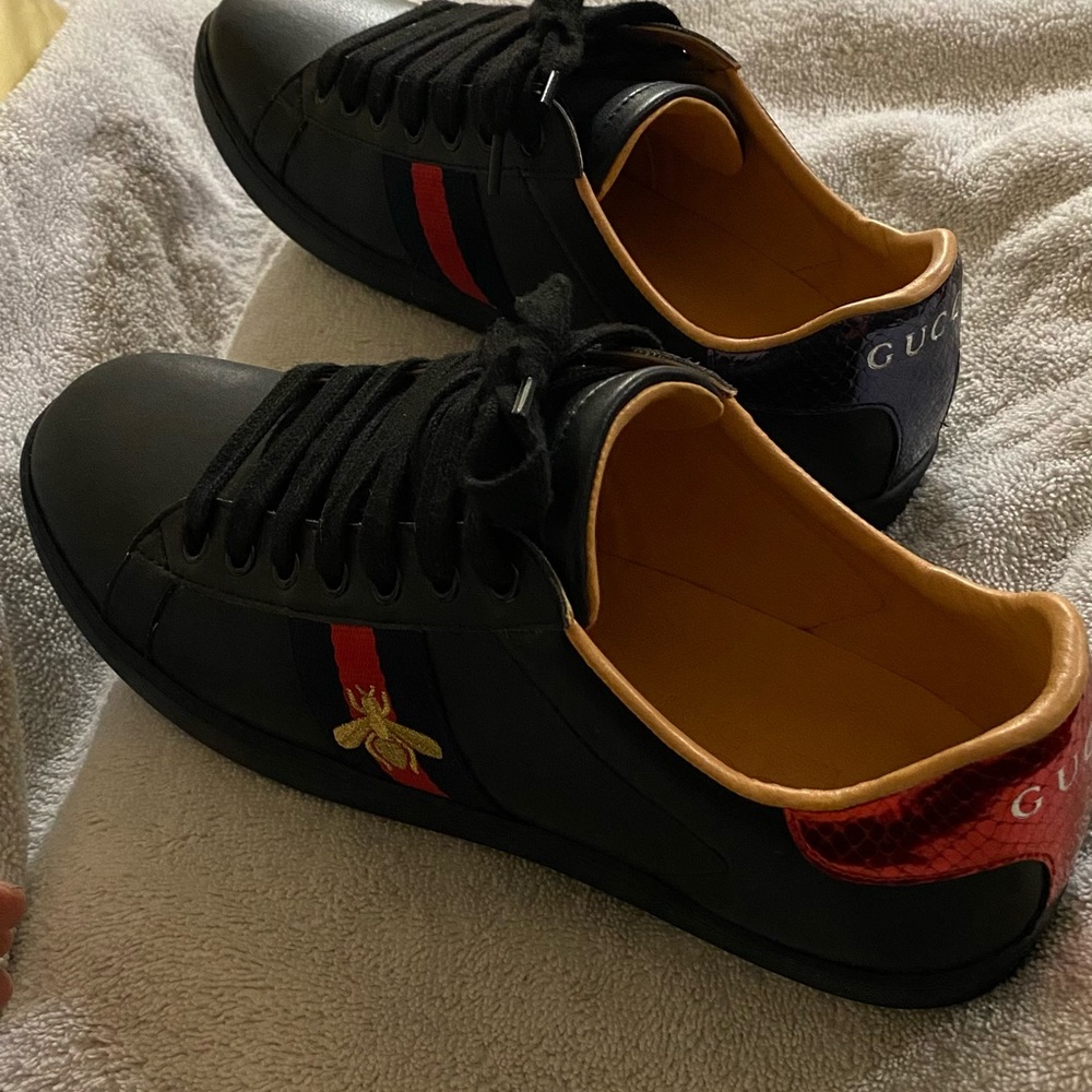 Gucci AAA black shoes size 9
